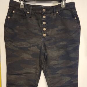 Time and Tru High Rise Curvy Jeans - Camo  (12&18) NWT